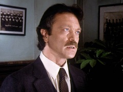 Mike Genovese as Norman Willis